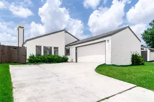 6423 Coachwood Dr, Houston, TX 77035 - Photo 1