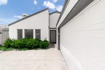 6423 Coachwood Drive, Houston, TX 77035 - Photo 3