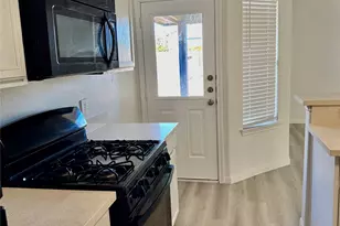 14914 Huntington Willow Ln, Houston, TX 77090 - Photo 5