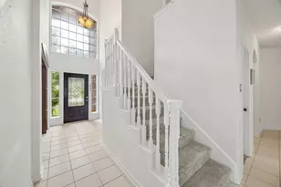14 Guinevere Pl, The Woodlands, TX 77384 - Photo 3