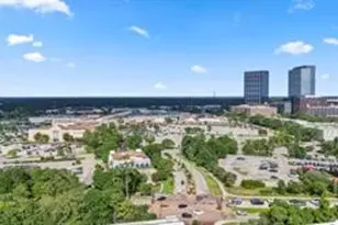 14 Guinevere Pl, The Woodlands, TX 77384 - Photo 5