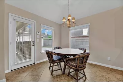 13610 Popes Creek Lane, Houston, TX 77044 - Photo 5