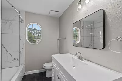 1107 Londonderry Avenue, Friendswood, TX 77546 - Photo 23