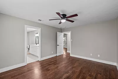 1107 Londonderry Avenue, Friendswood, TX 77546 - Photo 17