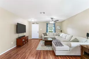 8022 Yaupon View Dr, Cypress, TX 77433 - Photo 5