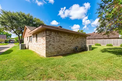 12230 Meadowdale Drive, Meadows Place, TX 77477 - Photo 25