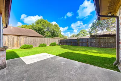12230 Meadowdale Drive, Meadows Place, TX 77477 - Photo 23