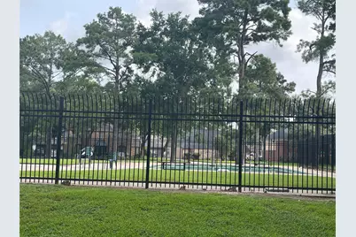 12023 Greenwood Forest Drive #B, Houston, TX 77066 - Photo 23