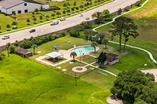 16735 Barcelona Dr, Friendswood, TX 77546 - Photo 21