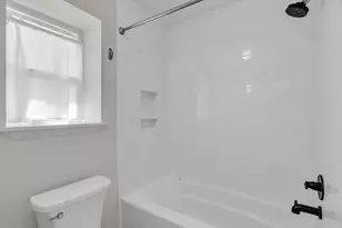 11418 Valley Stream Dr, Houston, TX 77043 - Photo 27
