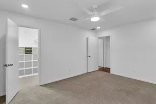 11418 Valley Stream Dr, Houston, TX 77043 - Photo 31