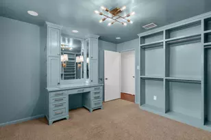 11418 Valley Stream Dr, Houston, TX 77043 - Photo 25