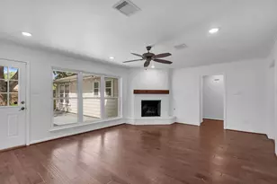 11418 Valley Stream Dr, Houston, TX 77043 - Photo 17