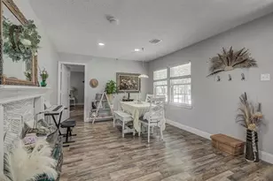 302 E Kay St, Dayton, TX 77535 - Photo 13