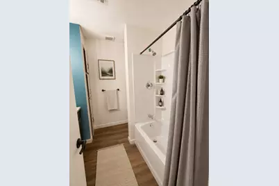 7805 Leonora Street, Houston, TX 77061 - Photo 9
