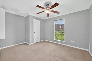 18800 Egret Bay Blvd, Webster, TX 77058 - Photo 11