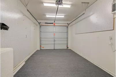 116 Tarpon Avenue, Galveston, TX 77550 - Photo 33