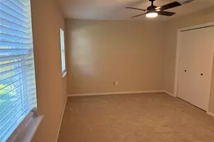 1707 Crest Hill Dr, Conroe, TX 77301 - Photo 9