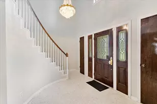 5431 Crown Colony, Houston, TX 77069 - Photo 5