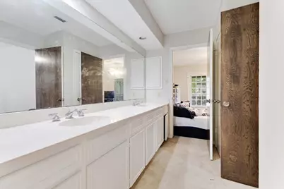 5431 Crown Colony, Houston, TX 77069 - Photo 31