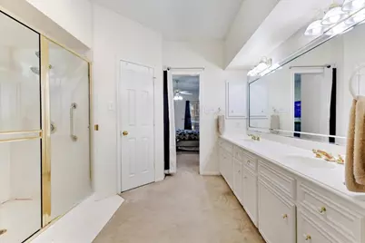 5431 Crown Colony, Houston, TX 77069 - Photo 21