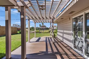 3321 Pine St, Galveston, TX 77551 - Photo 27