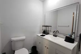 2100 Wilcrest Dr, Houston, TX 77042 - Photo 21