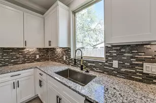 6835 Tara Dr, Richmond, TX 77469 - Photo 3