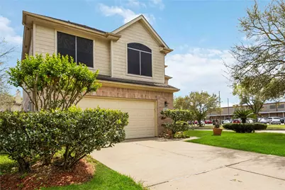 602 Beverly Circle, Stafford, TX 77477 - Photo 5