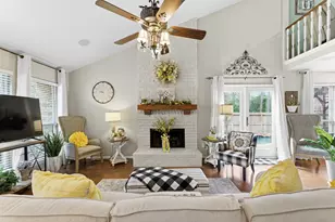 22 Berryfrost Ln, Spring, TX 77380 - Photo 5