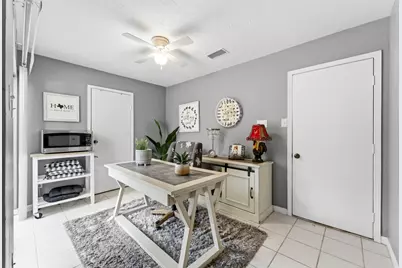 22 Berryfrost Lane, The Woodlands, TX 77380 - Photo 11