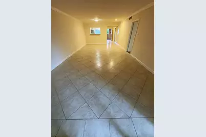 2210 Dorrington Street #201, Houston, TX 77030 - Photo 5