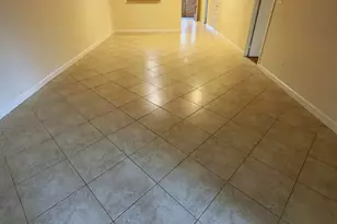 2210 Dorrington St, Houston, TX 77030 - Photo 5