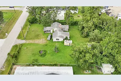 7329 Glen Falls Street, Houston, TX 77049 - Photo 11