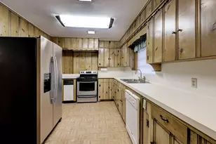 4002 Portsmouth Ave, Houston, TX 77027 - Photo 7
