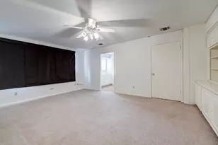 4002 Portsmouth Ave, Houston, TX 77027 - Photo 11