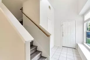 2 Peach Ridge Pl, The Woodlands, TX 77382 - Photo 7