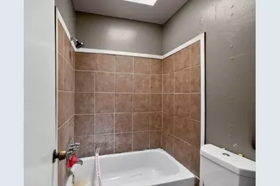 12306 Fairmeadow Drive, Houston, TX 77071 - Photo 17