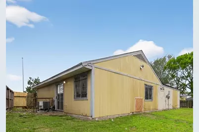 12306 Fairmeadow Drive, Houston, TX 77071 - Photo 3