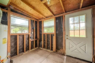 513 Frankie Street, Wharton, TX 77488 - Photo 37