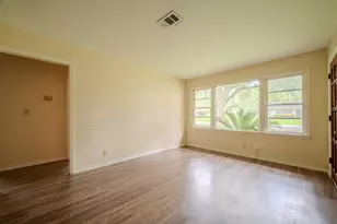 513 Frankie St, Wharton, TX 77488 - Photo 11