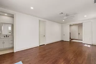 1303 W Bell St, Houston, TX 77019 - Photo 7