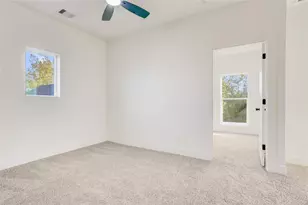 10514 Ashville Dr, Houston, TX 77051 - Photo 15