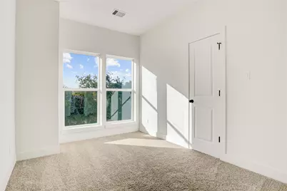 10514 Ashville Drive, Houston, TX 77051 - Photo 17