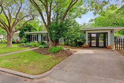 811 W Schubert Street, Fredericksburg, TX 78624 - Photo 25