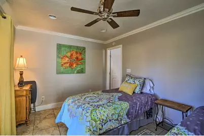 811 W Schubert Street, Fredericksburg, TX 78624 - Photo 7