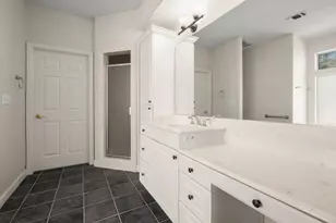 128 W Village Cove Loop, Livingston, TX 77351 - Photo 19