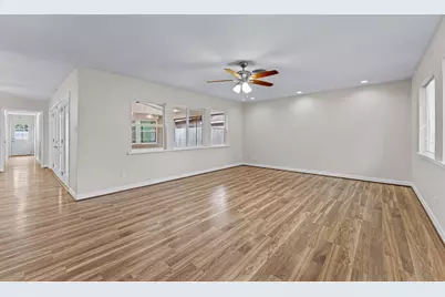 10613 Willowgrove Drive, Houston, TX 77035 - Photo 5