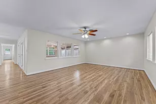 10613 Willowgrove Dr, Houston, TX 77035 - Photo 5