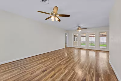 10613 Willowgrove Drive, Houston, TX 77035 - Photo 17
